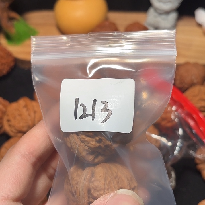 璀***璨把件文玩核桃41 尺  元宝     1213