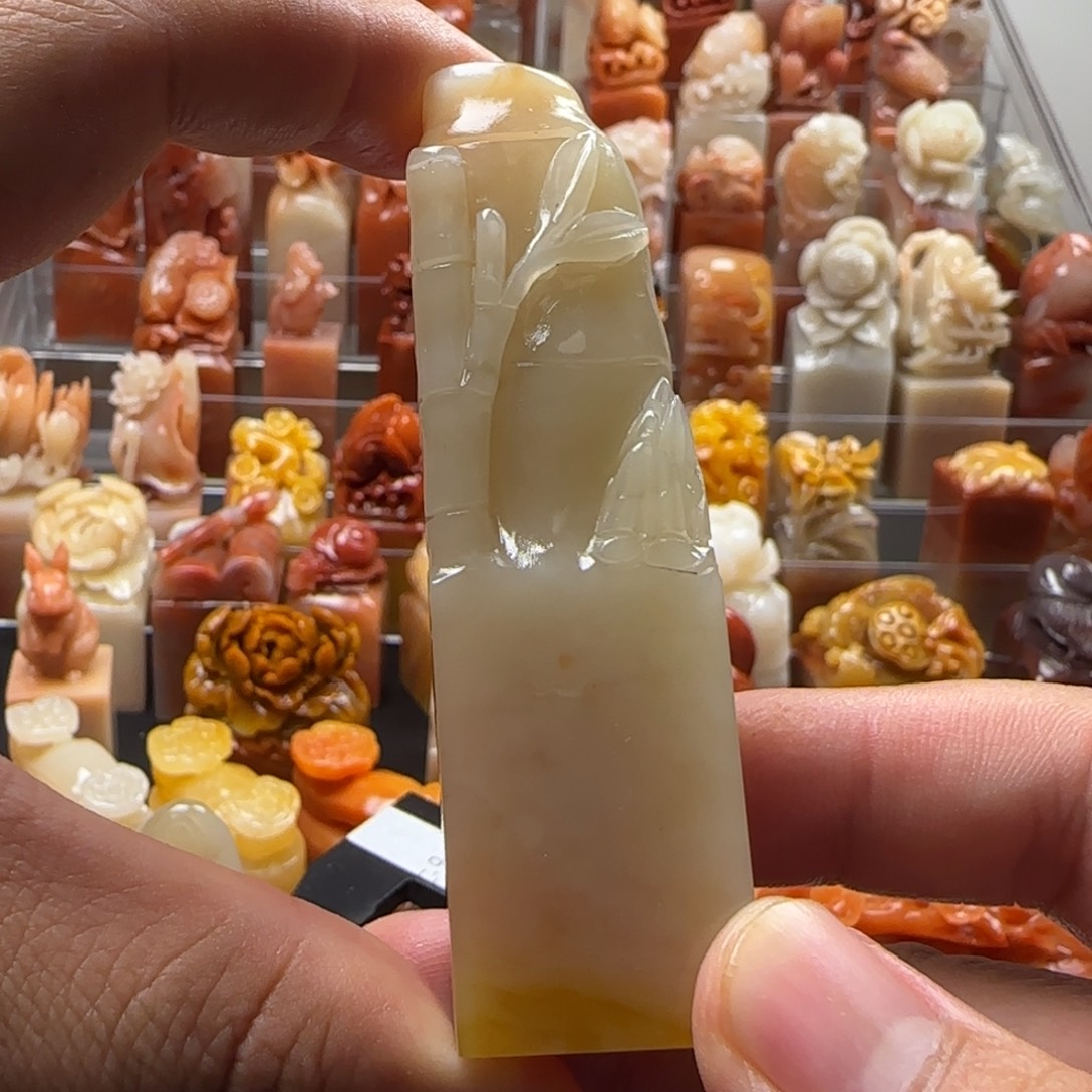 老挝石节节高升  2.2×8