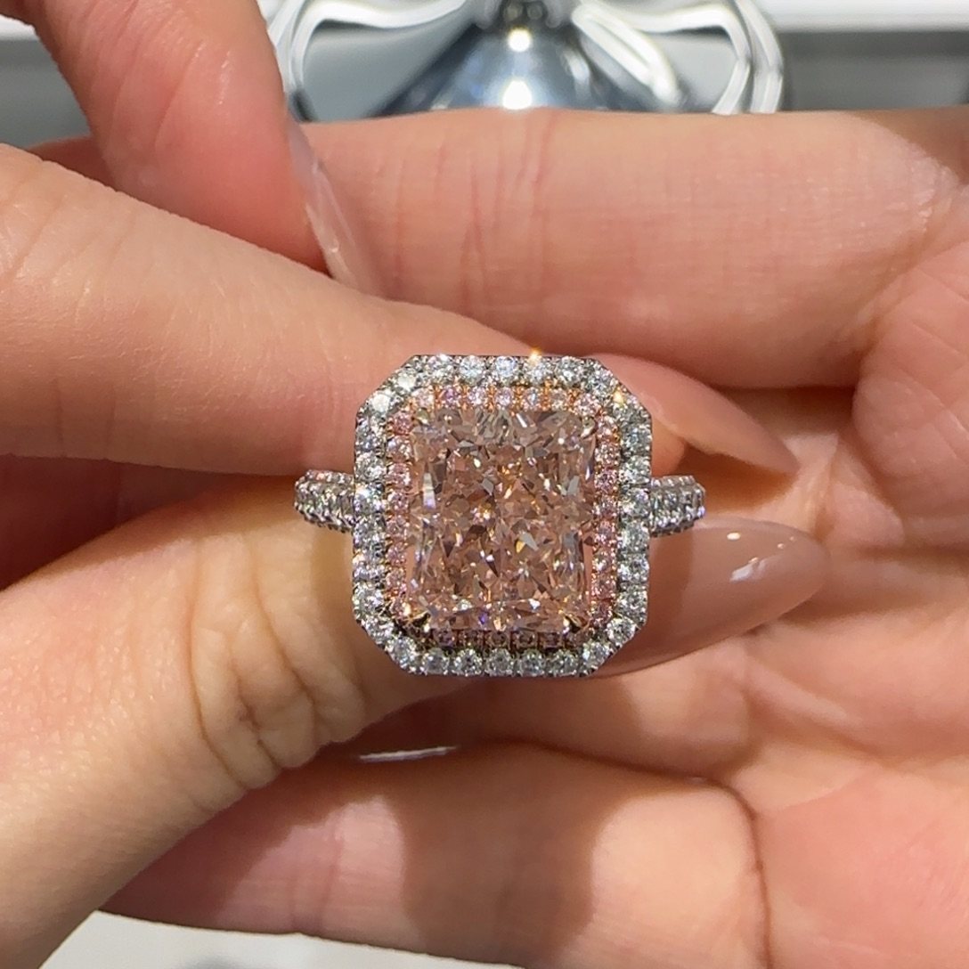 18K金镶嵌实验室培育钻石3.73卡粉钻16