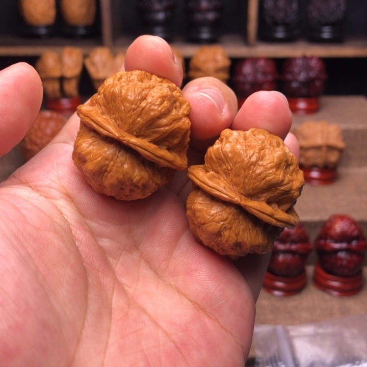 把件橄榄核1龙鳞舍利疙瘩包35