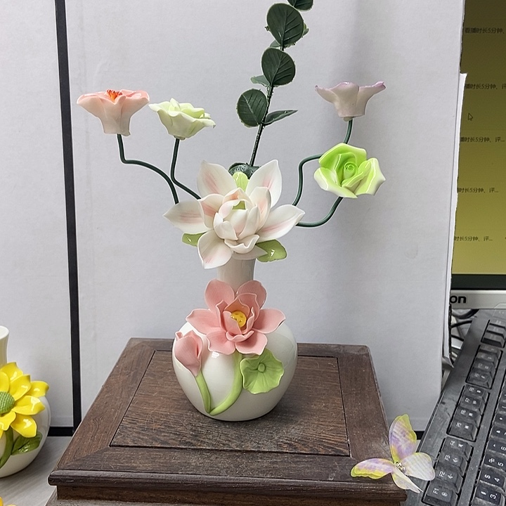 陶瓷纯手工捏花设计