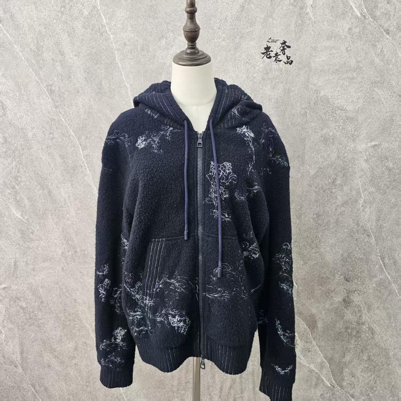 99新 LouisVuitton/路易威登  海囤K/LV/上衣/S码/rd54358