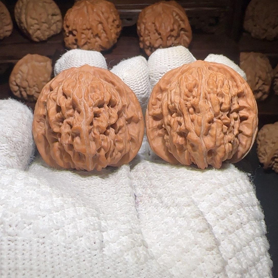 小***X文玩核桃吊坠蓟县山地楼42