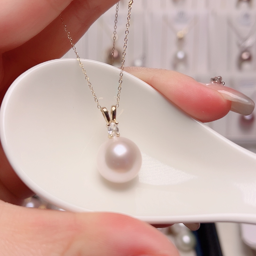 淡水珍珠未镶嵌吊坠(赠链)