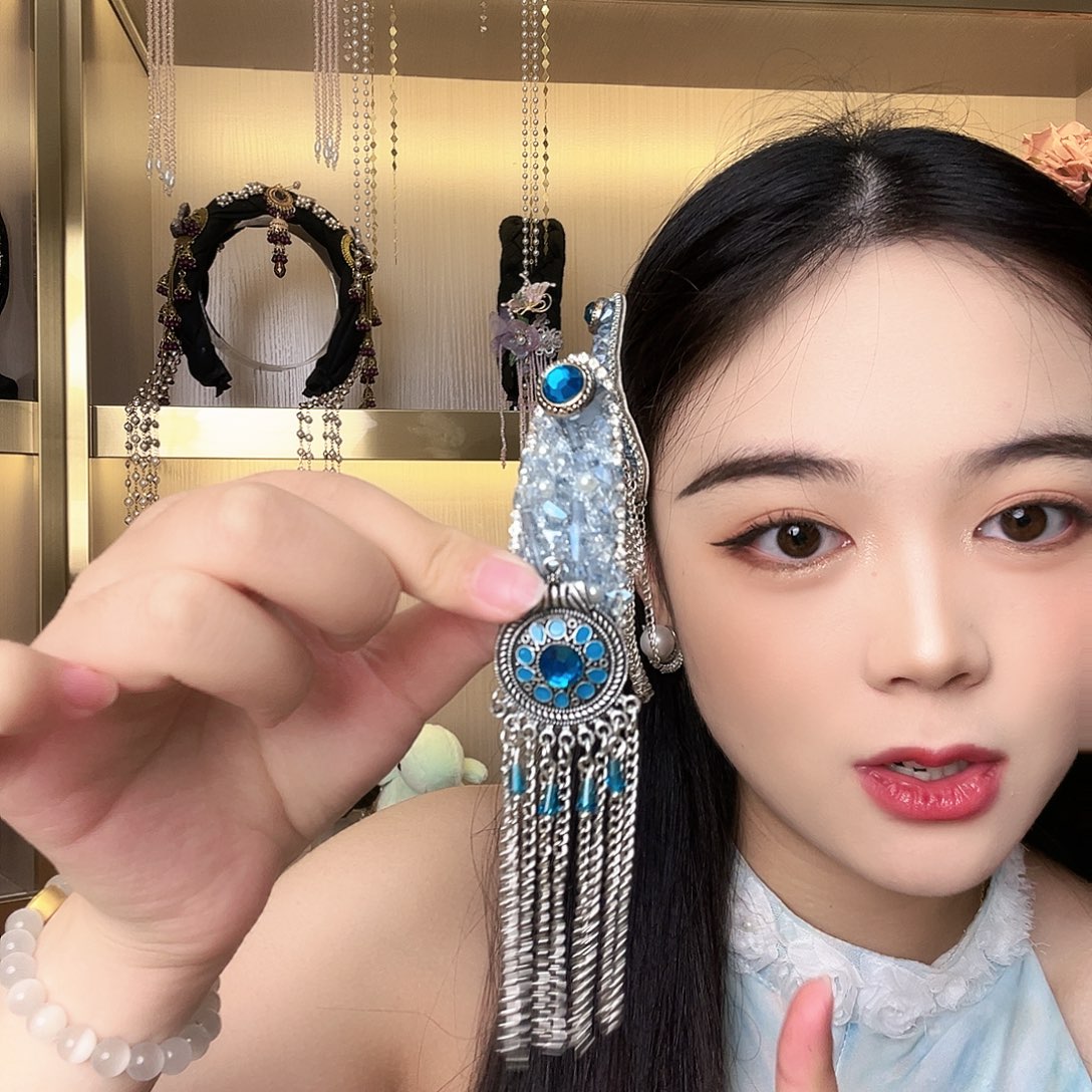 醋酸（人造纤维）铁合金蓝色流苏民族