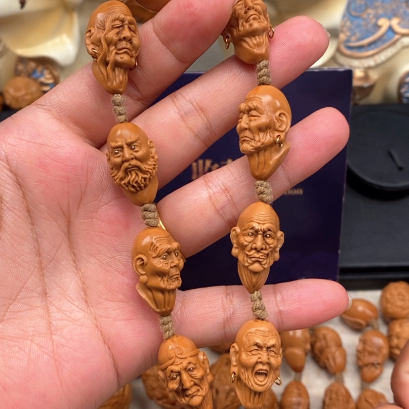 【闪购商品】橄榄核吊坠橄榄手工雕刻工艺
