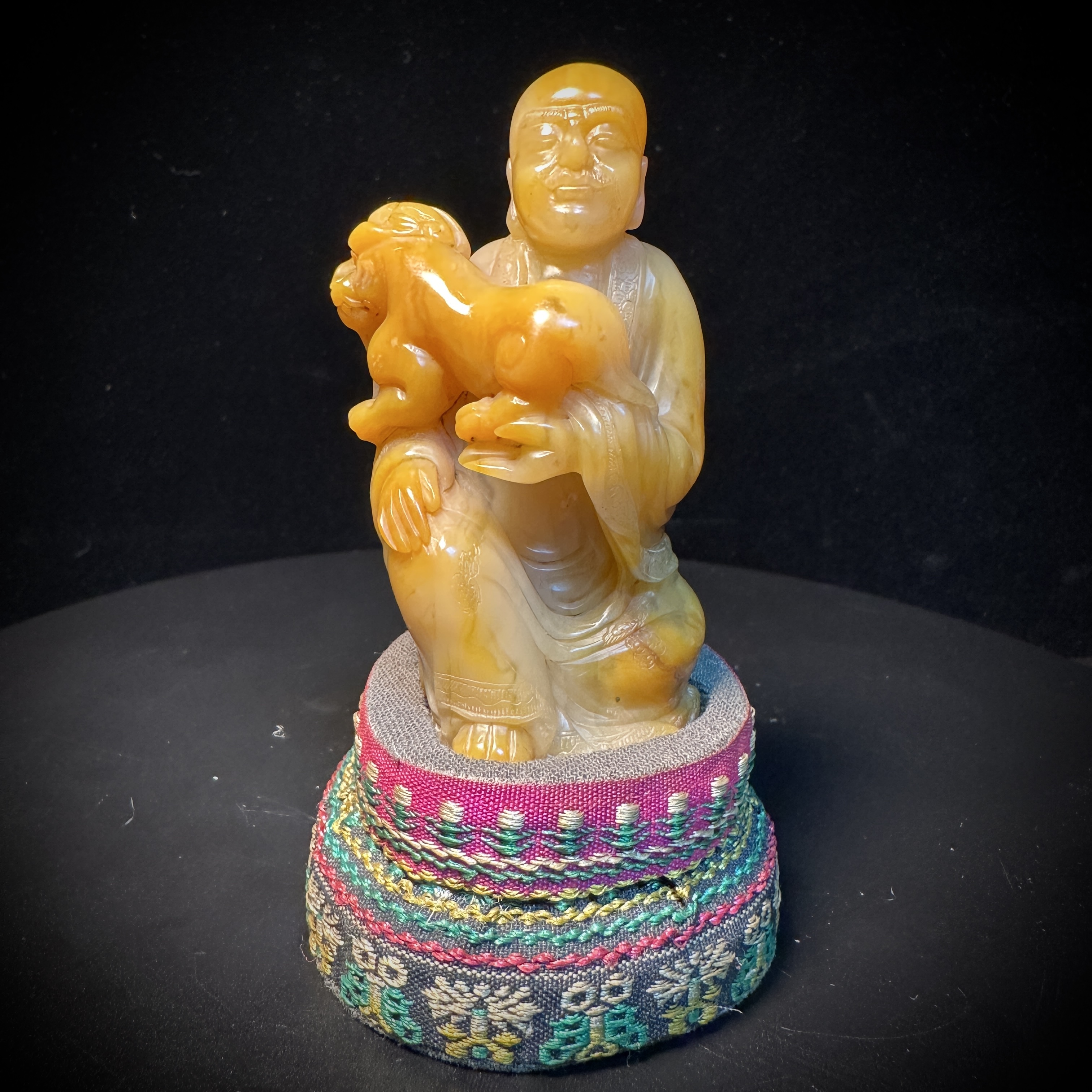 寿山田黄石吉祥罗汉