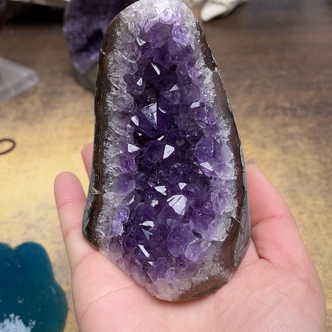 未镶嵌大型摆件（非配饰）紫晶