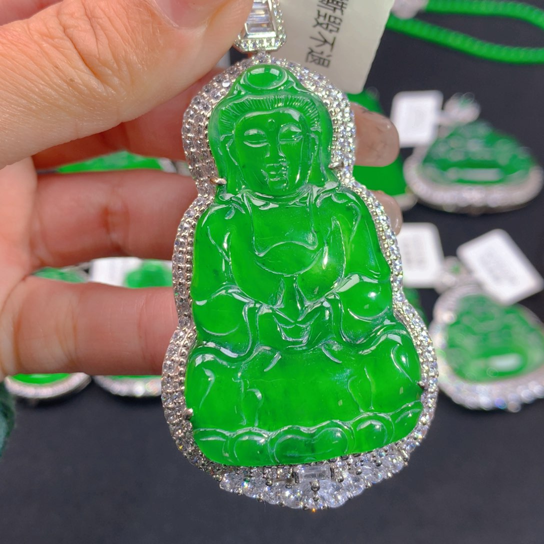 翡翠颈饰银S925镶嵌111111111