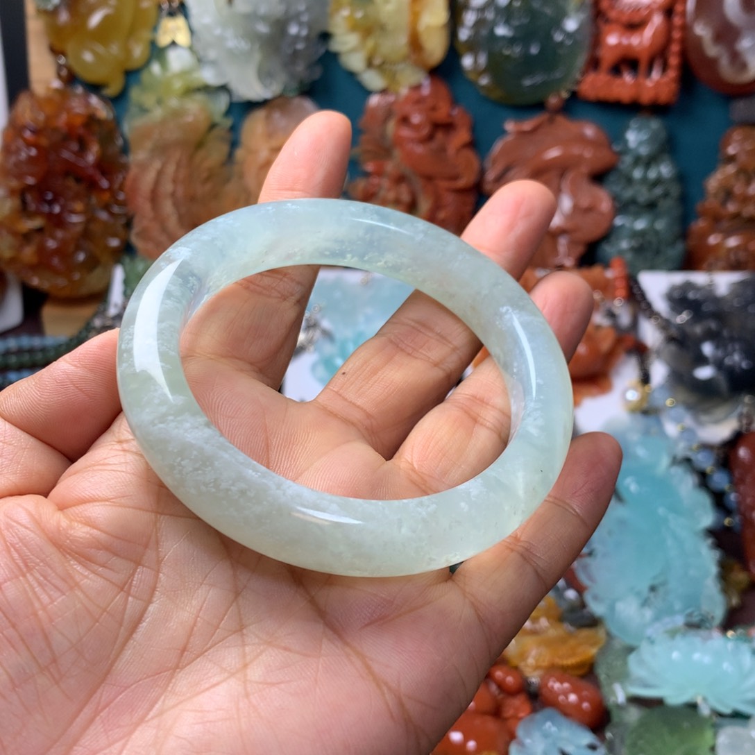 两***刘蛇纹石玉未镶嵌镯子