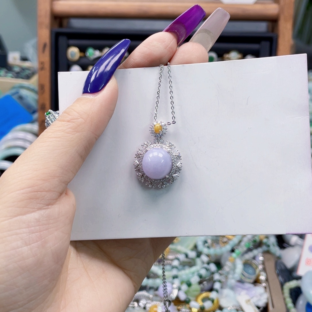 翡翠手镯未镶嵌天然翡翠Ａ货