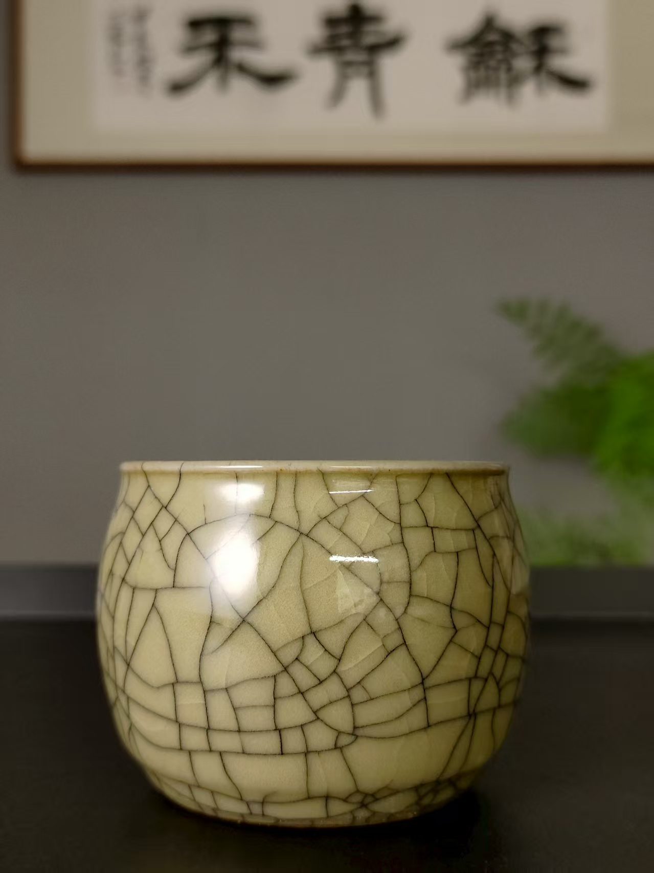 米黄釉哥窑小鼓杯微瑕