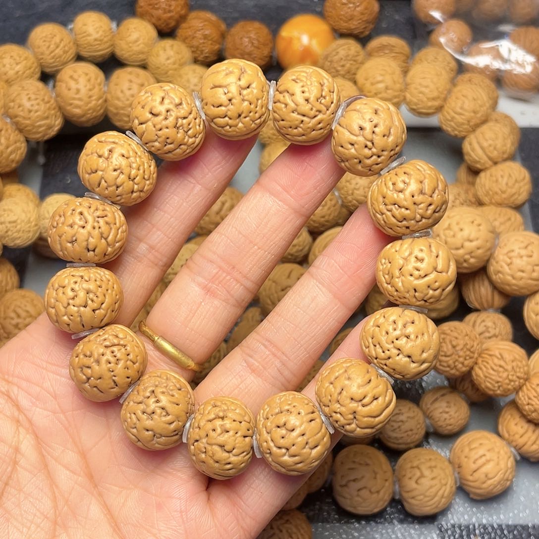 桃核手串现****)17金豆手串