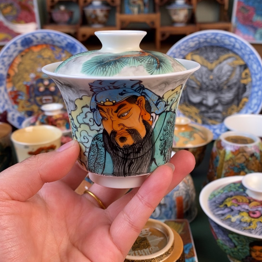 纯手工手绘陶瓷关羽盖碗