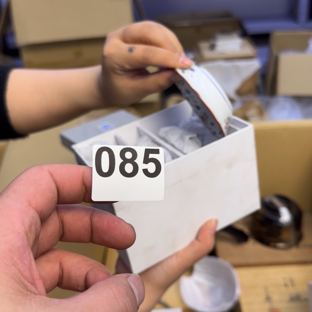 手工艺品琉璃闭**神小雨