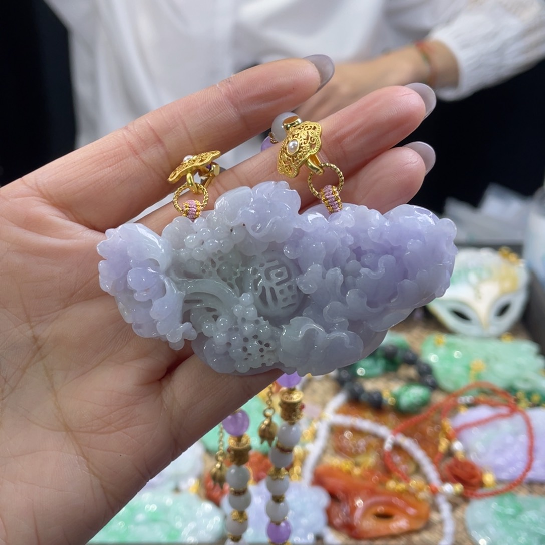 翡翠颈饰未镶嵌代编织