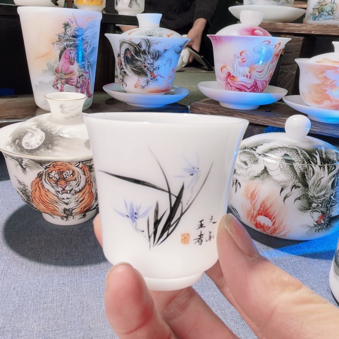 手绘了咯哦我呜呜呜