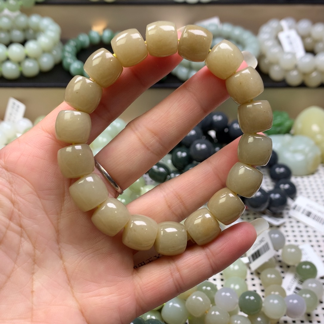 和田玉手链未镶嵌能*