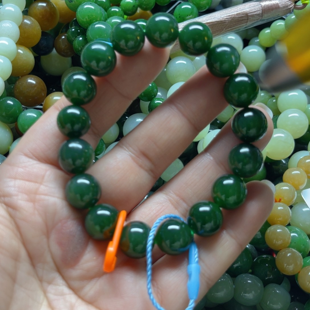 和田玉手链未镶嵌