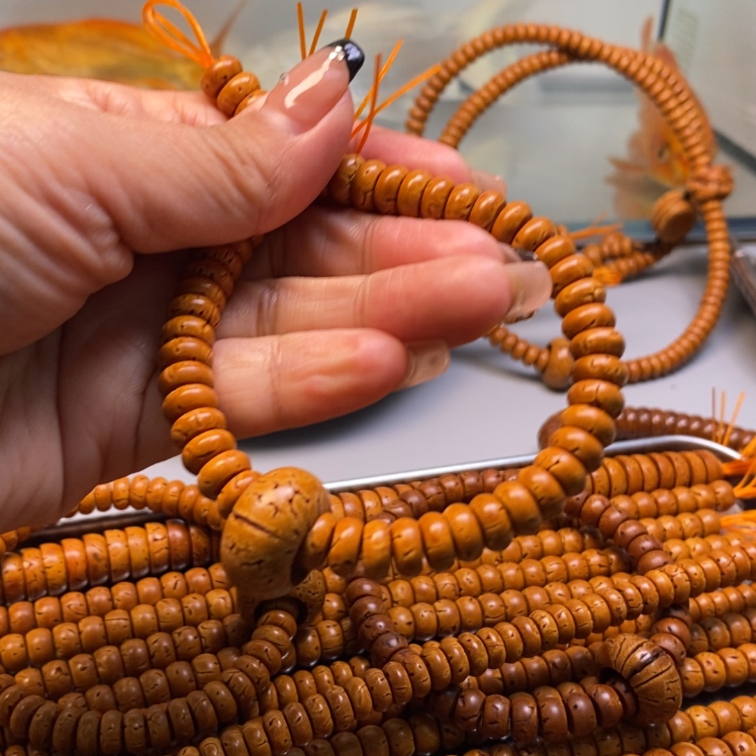 木质类桃核手串全品4加乘8加