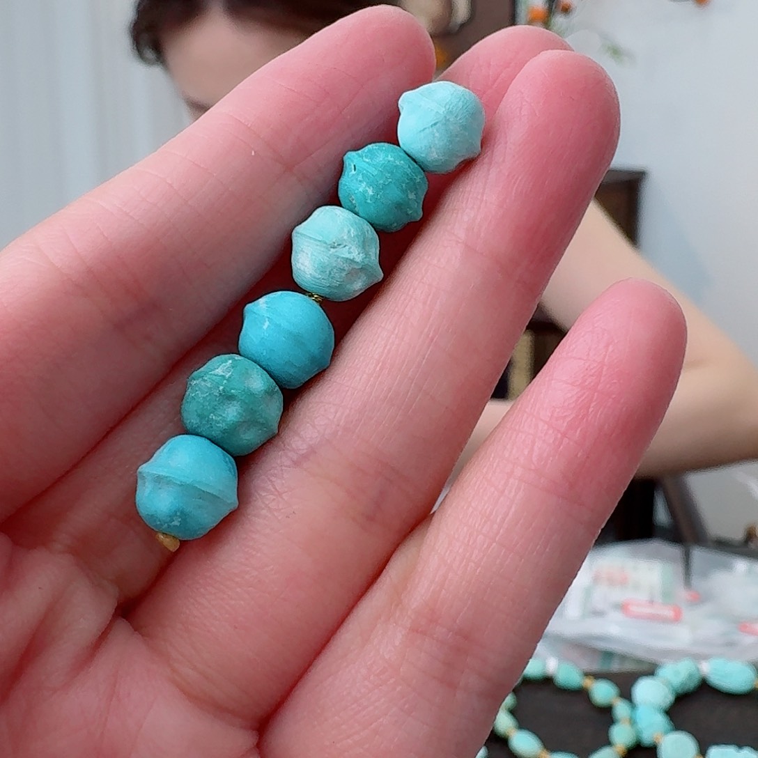 未镶嵌绿松石珠宝奇石