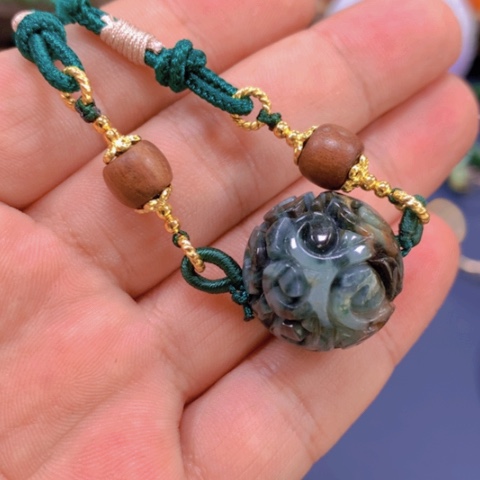 【闪购商品】翡翠颈饰未镶嵌翡翠