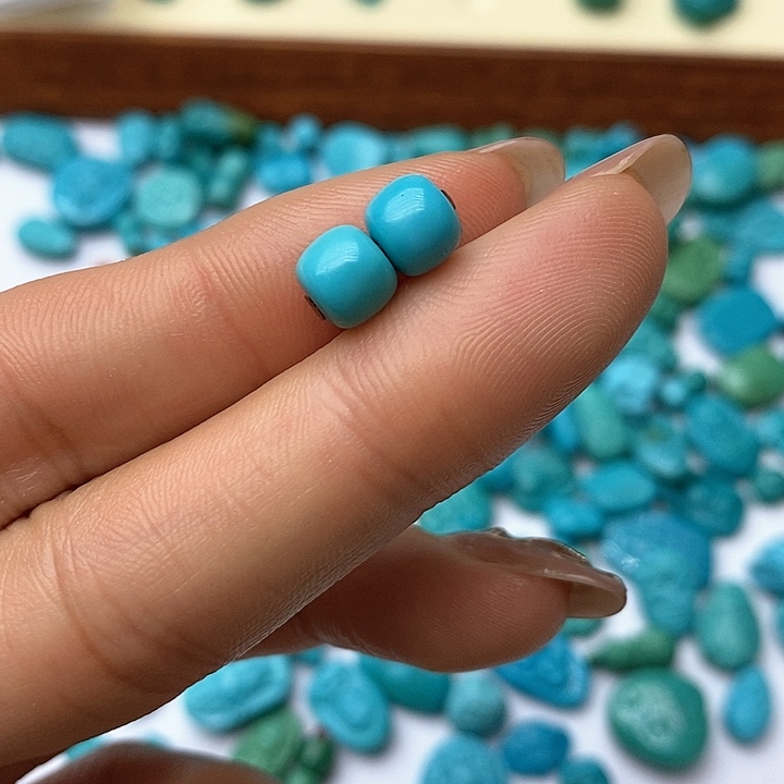 绿松石珠宝奇石未镶嵌