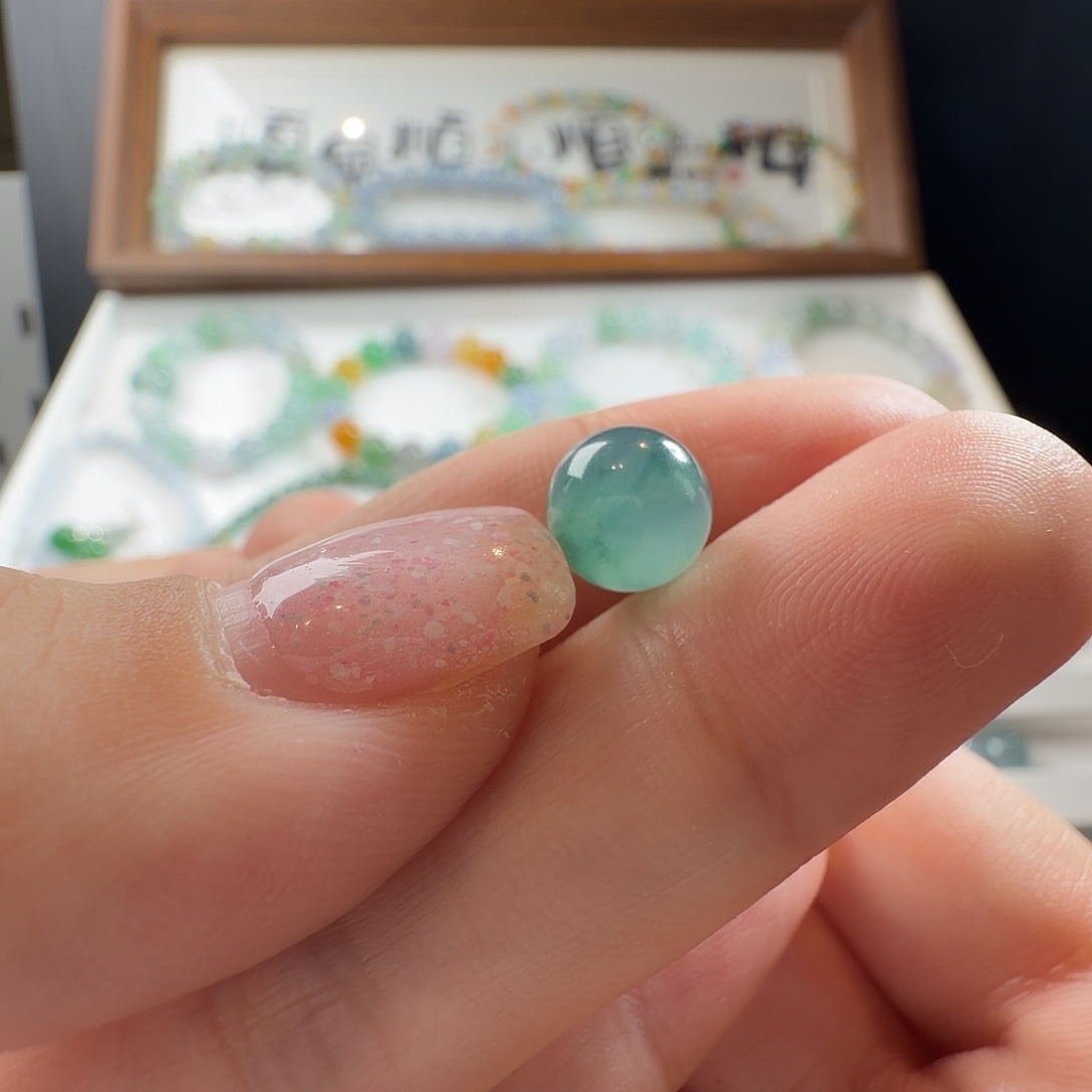 一***翡翠散珠翡翠散珠