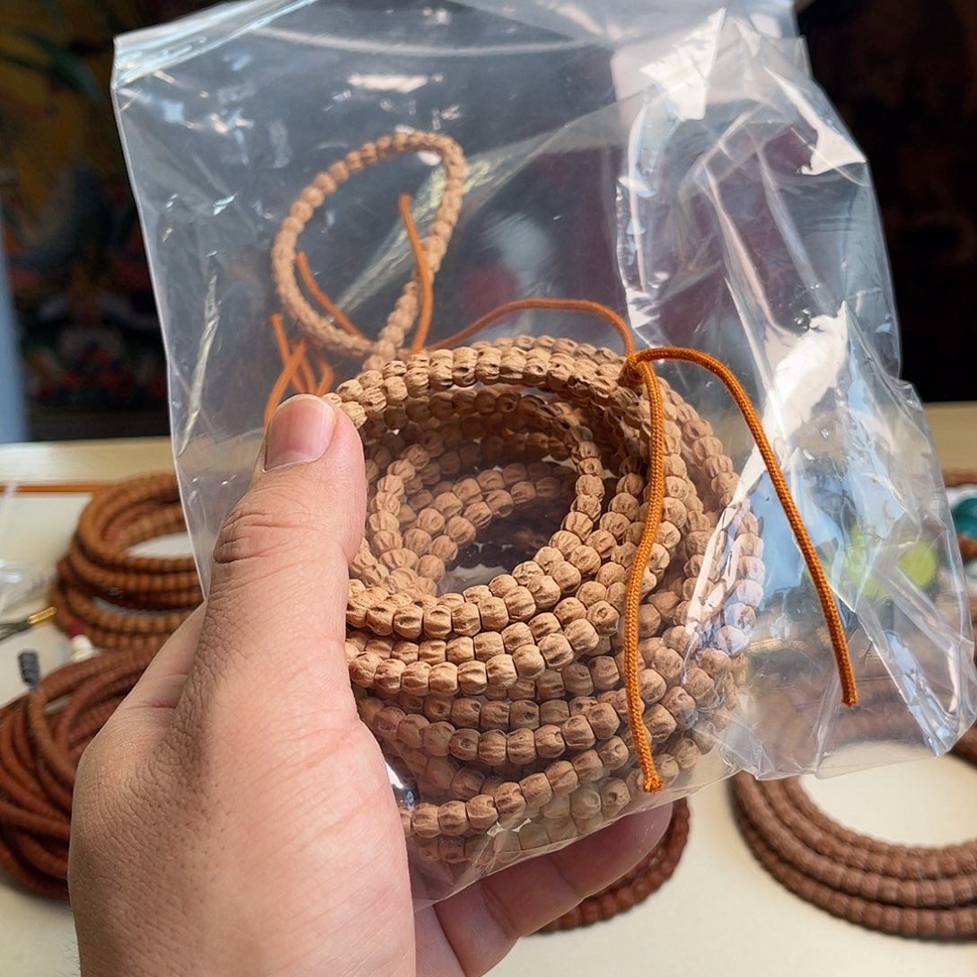 柏香籽/百香籽手串棱鬼莲花5343