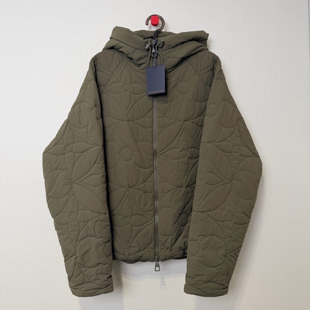 未使用 LouisVuitton/路易威登 绿色三花羽绒服/50/12084