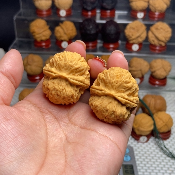 文玩核桃把件麒麟王21