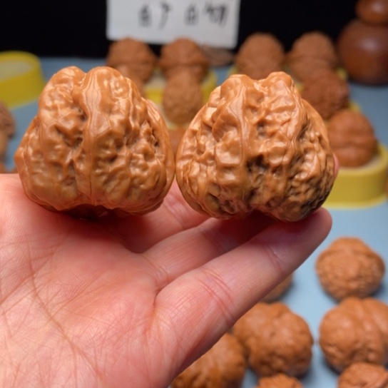 吊坠文玩核桃三角蛙 4开 38 43