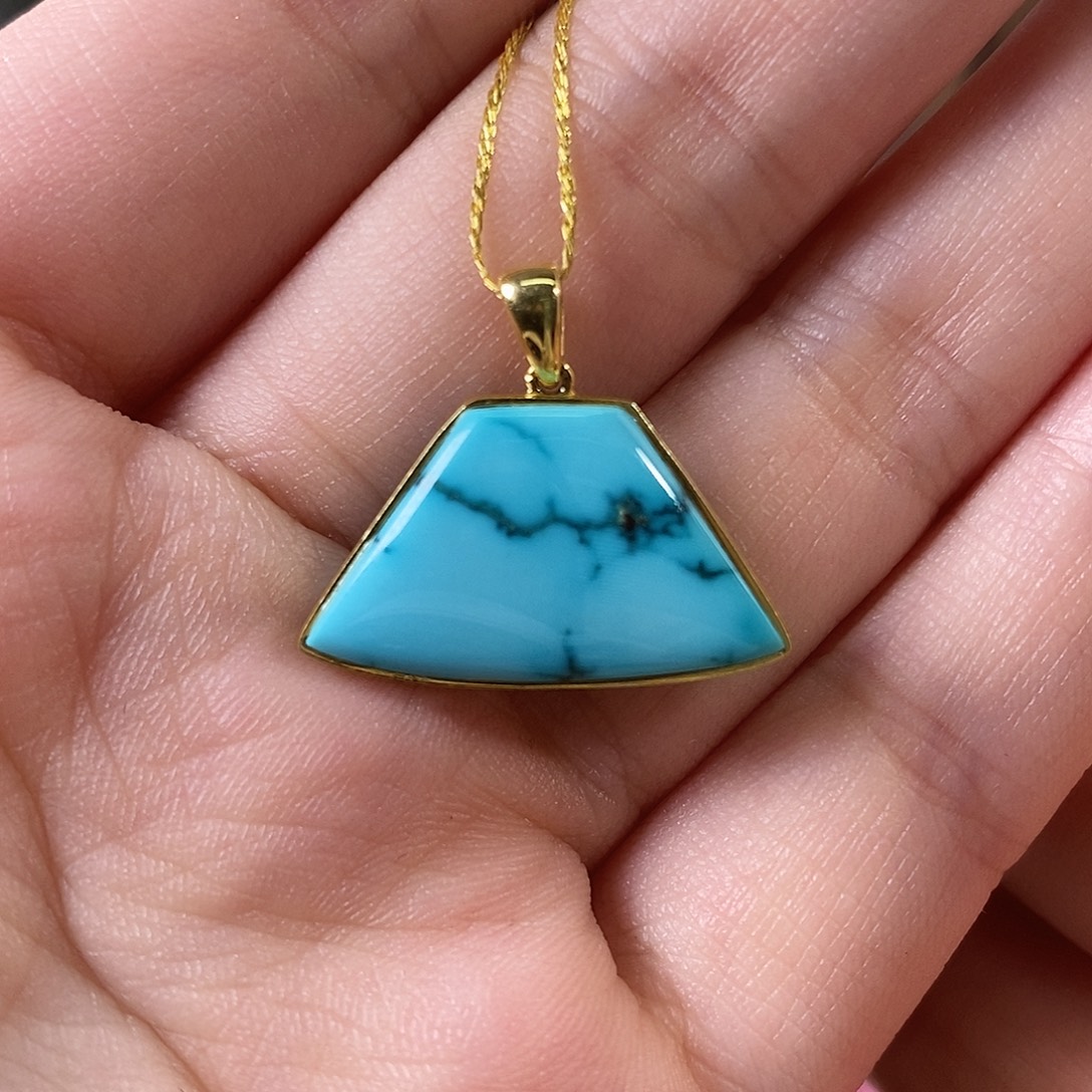 绿松石18K金镶嵌珠宝奇石