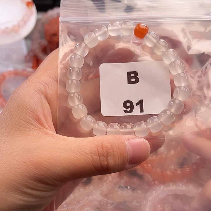 南红玛瑙未镶嵌多样性发货默认微瑕称重8mm