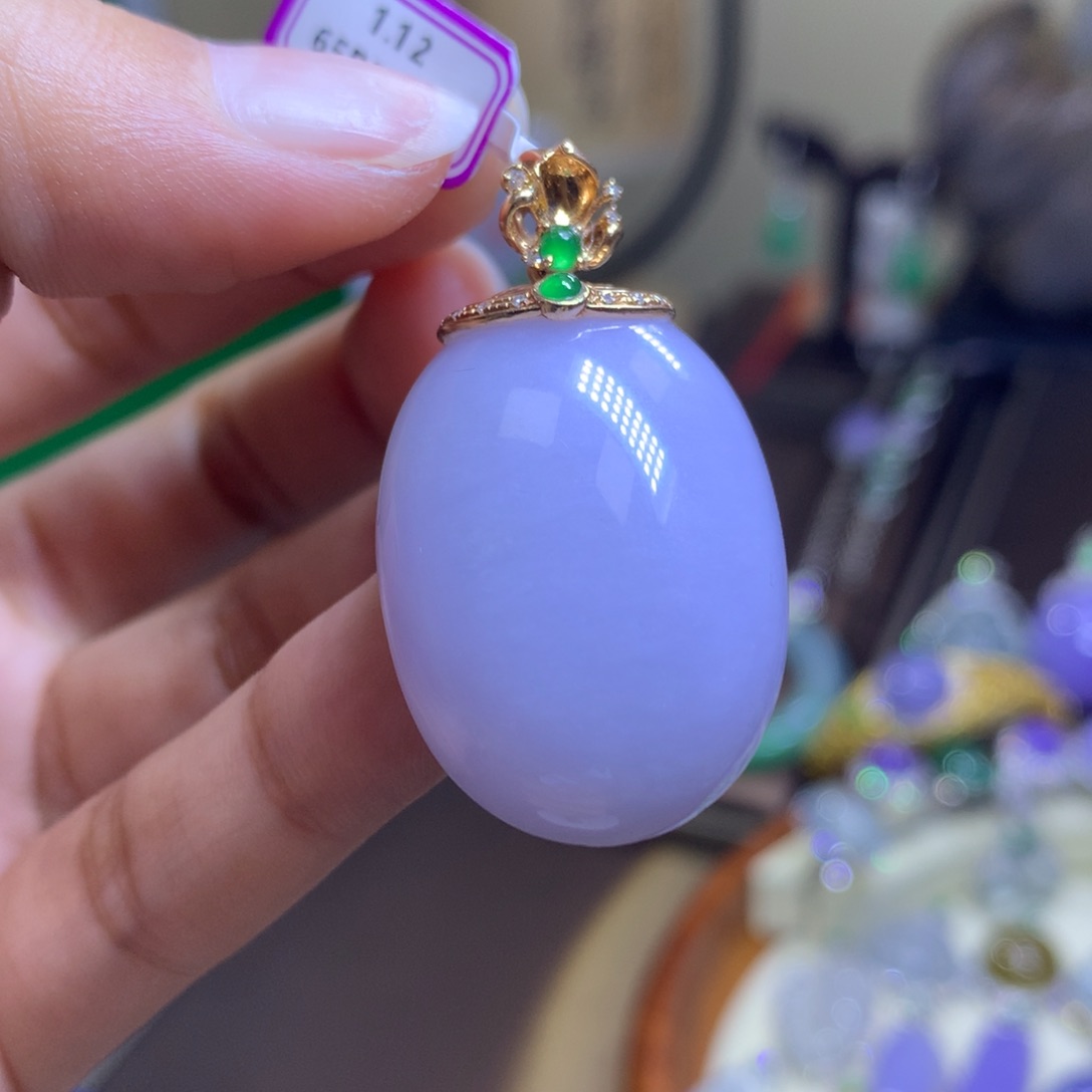 翡翠颈饰18K金镶嵌翡翠