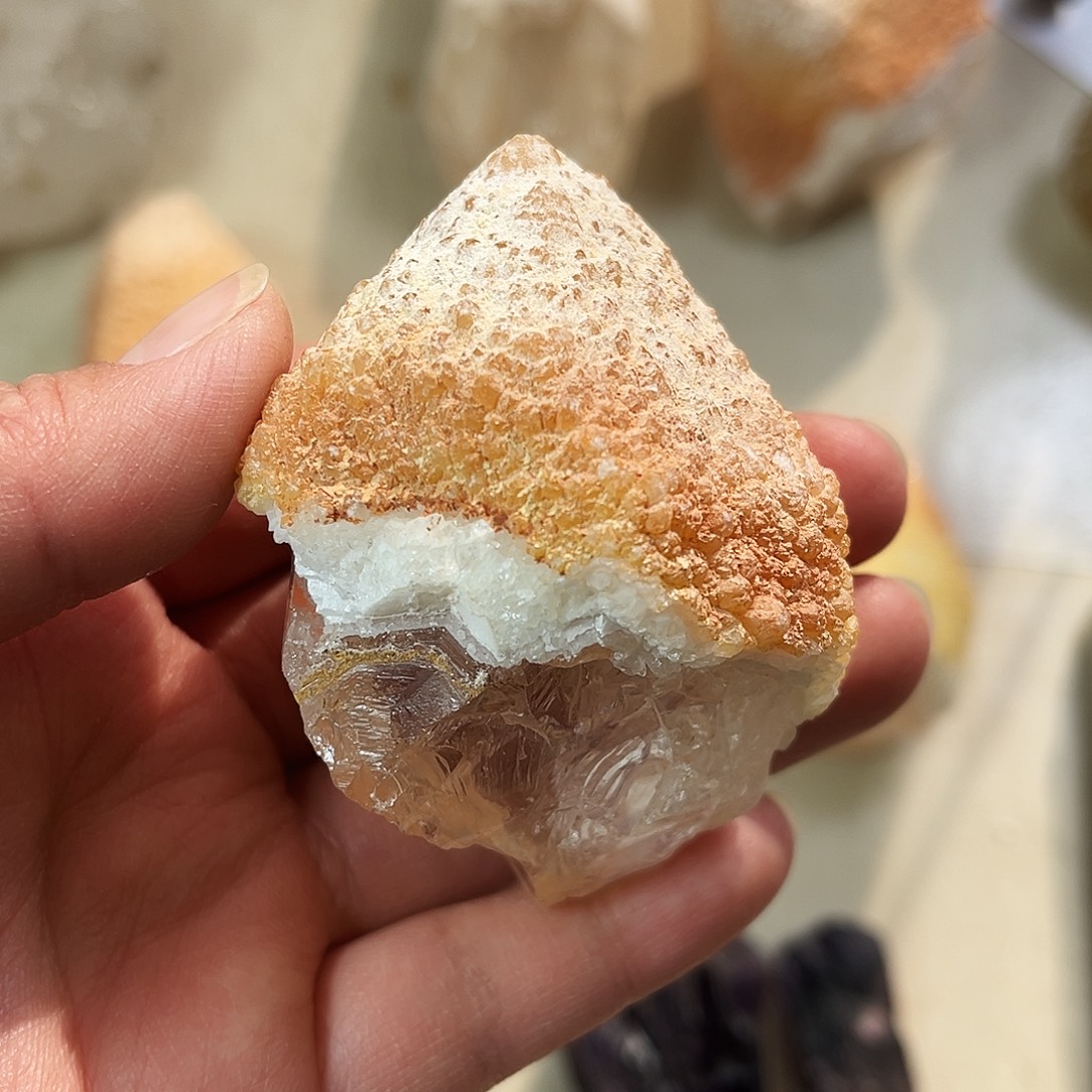 锐***啡水晶未镶嵌珠宝半成品
