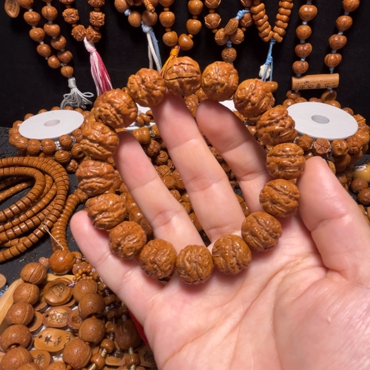 手串桃核孙悟空手串