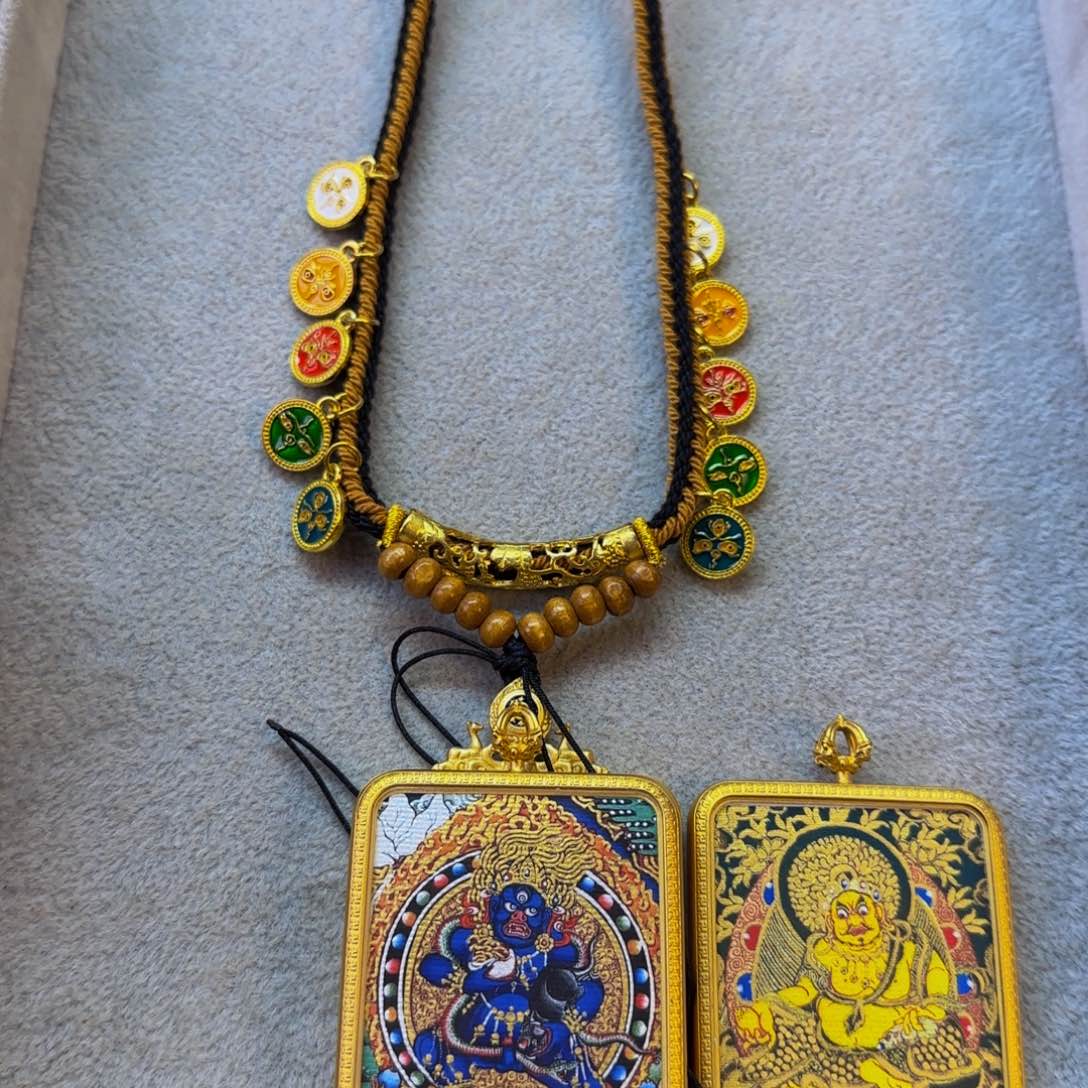 吊坠满****胖黑财神加黄财神唐卡