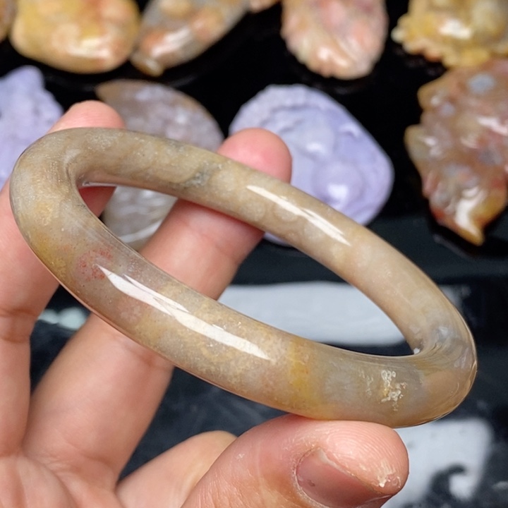 硅化珊瑚（珊瑚玉）手镯未镶嵌56