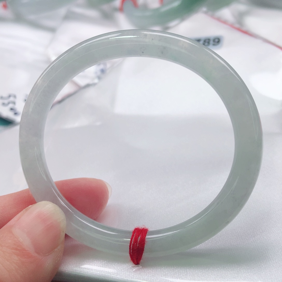 翡翠手镯（贵妃镯）未镶嵌0789号