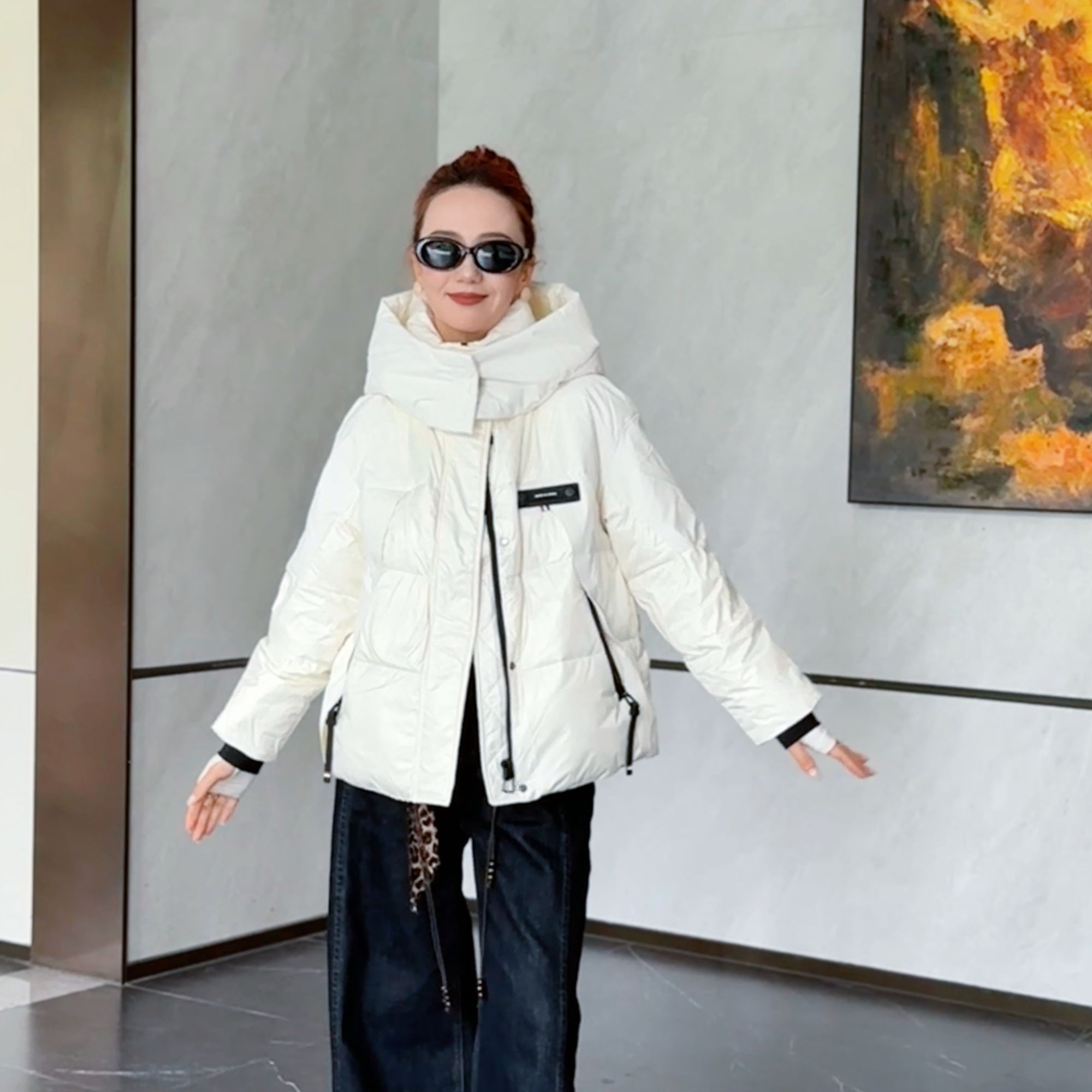 【胡子小妞】 保暖短款羽绒服   251102