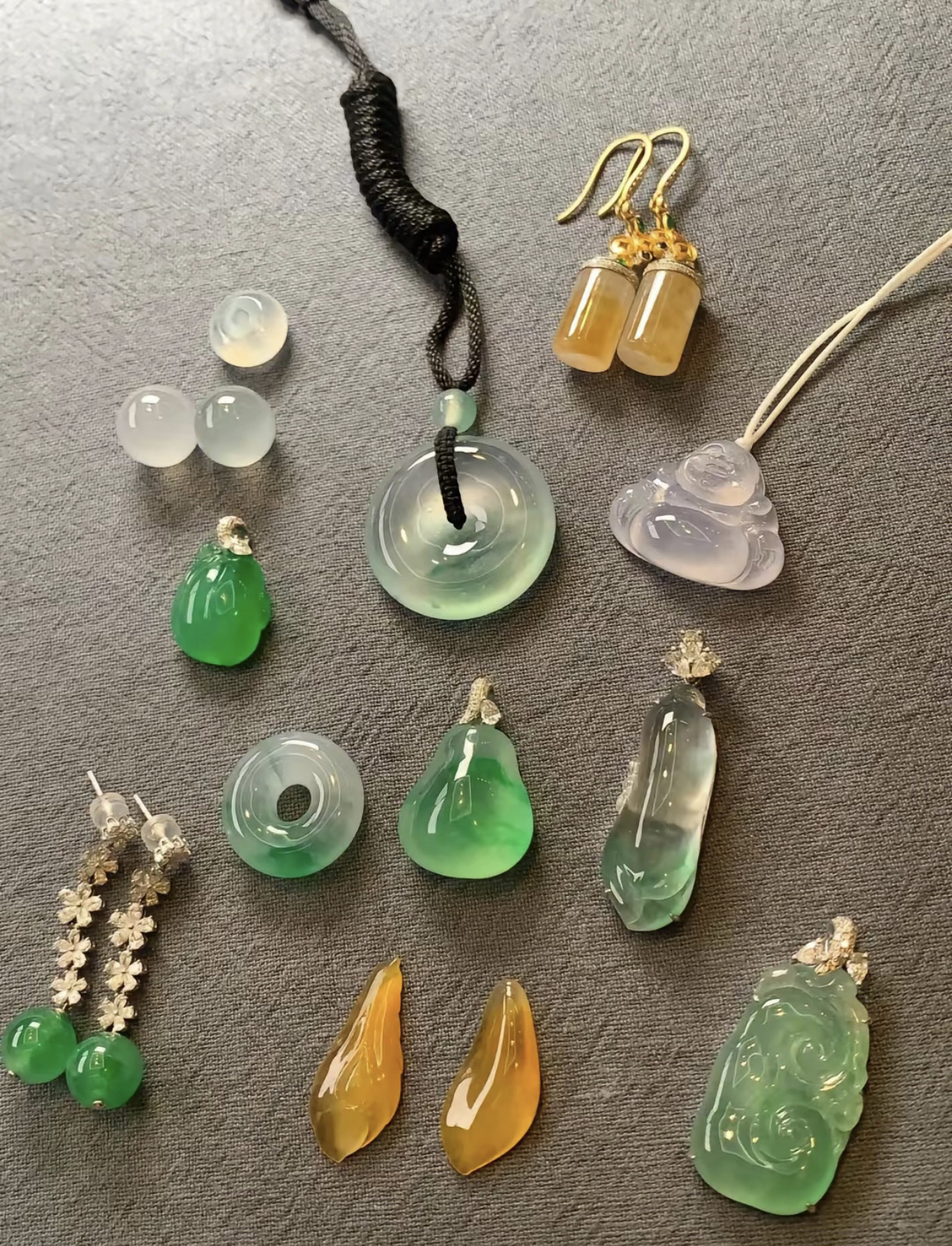 直播间链接以主播上货为准冰种糯种黄加绿白底青春彩翡翠吊坠男女