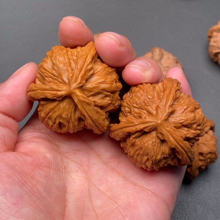 文玩核桃吊坠奋****年