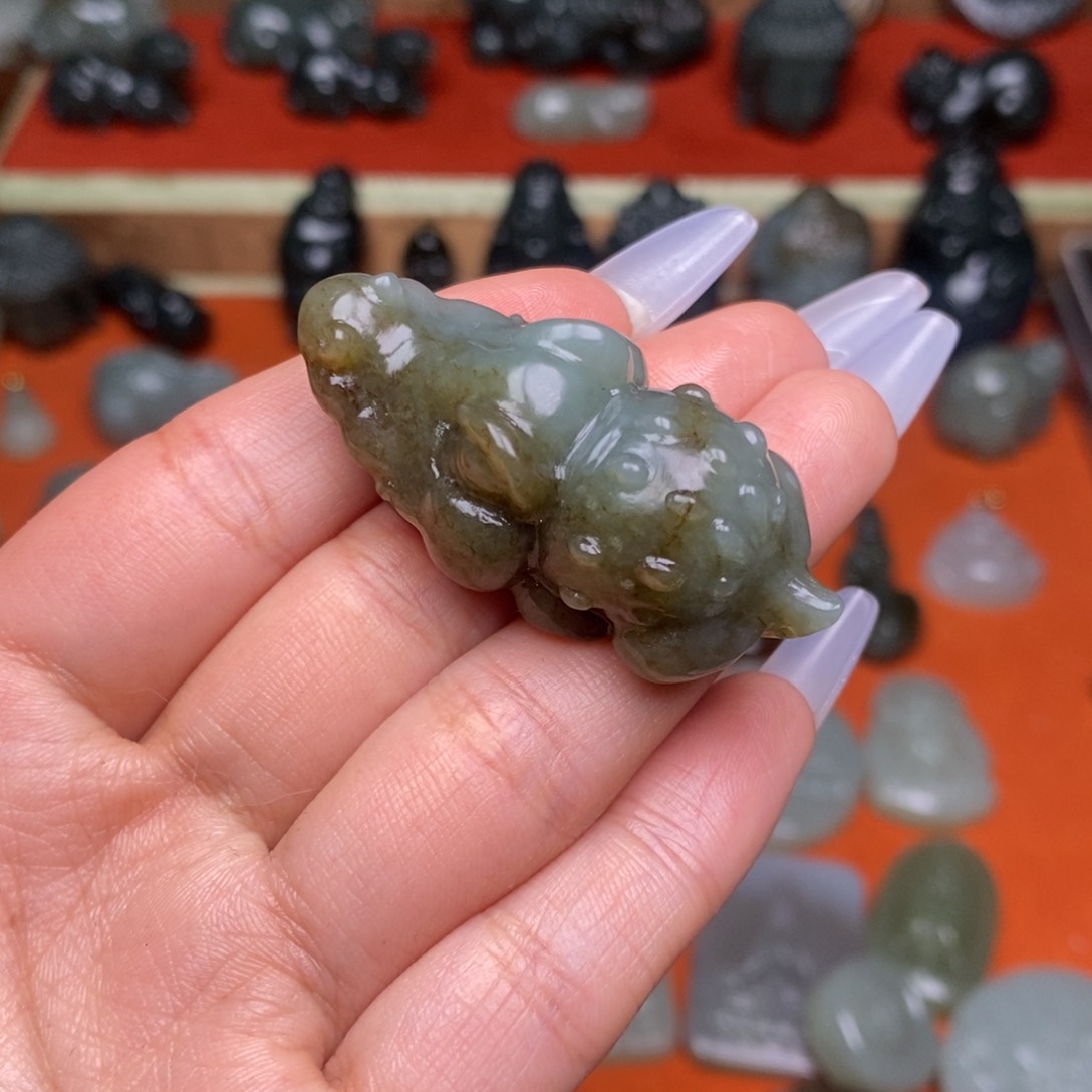 和田玉颈饰未镶嵌穿绳需备注