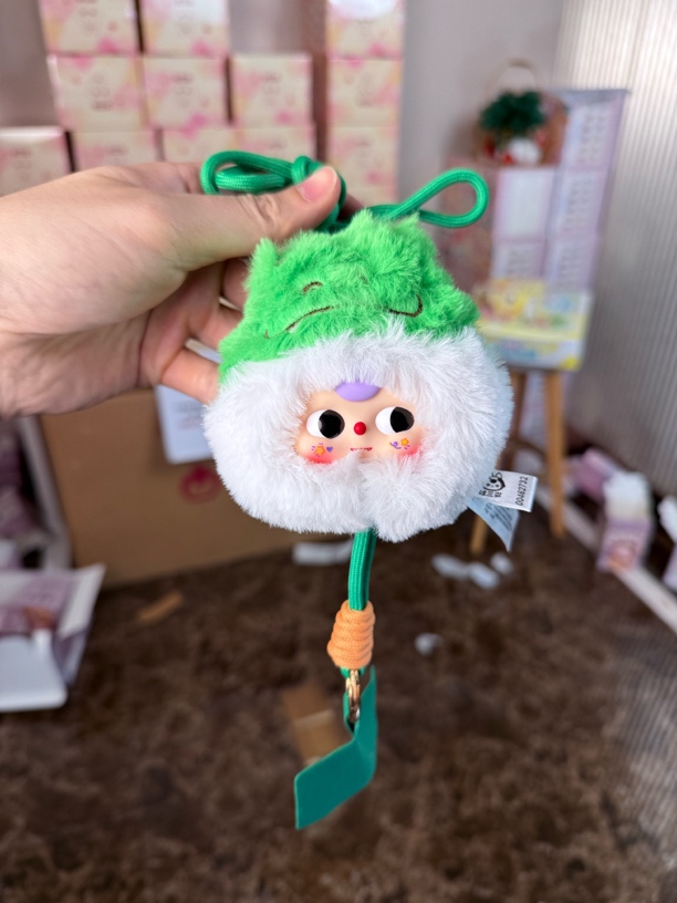 (平开)娃三岁手机挂绳潮流一个