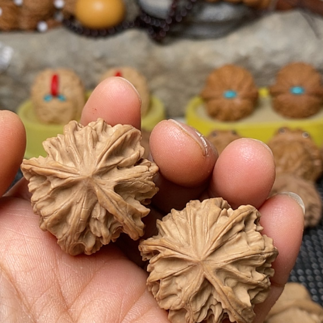 【闪购商品】把件文玩核桃夢**方三棱手捻34