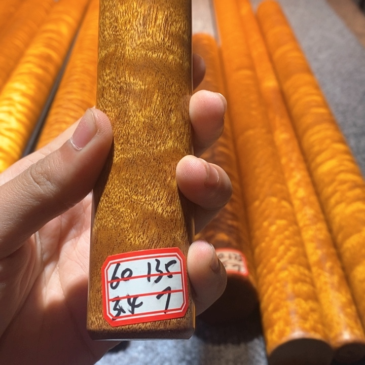 大叶紫檀（黑酸枝木类）木料加工工艺流程