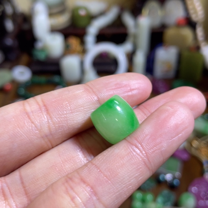 翡翠未镶嵌戒指精品精品精品精品精品