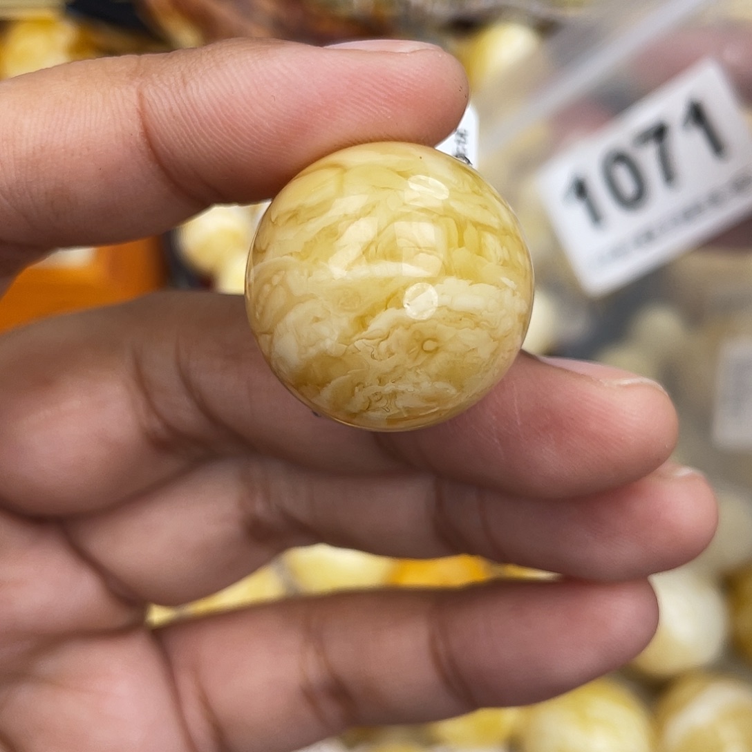 蜜蜡未镶嵌珠宝奇石粉24.5