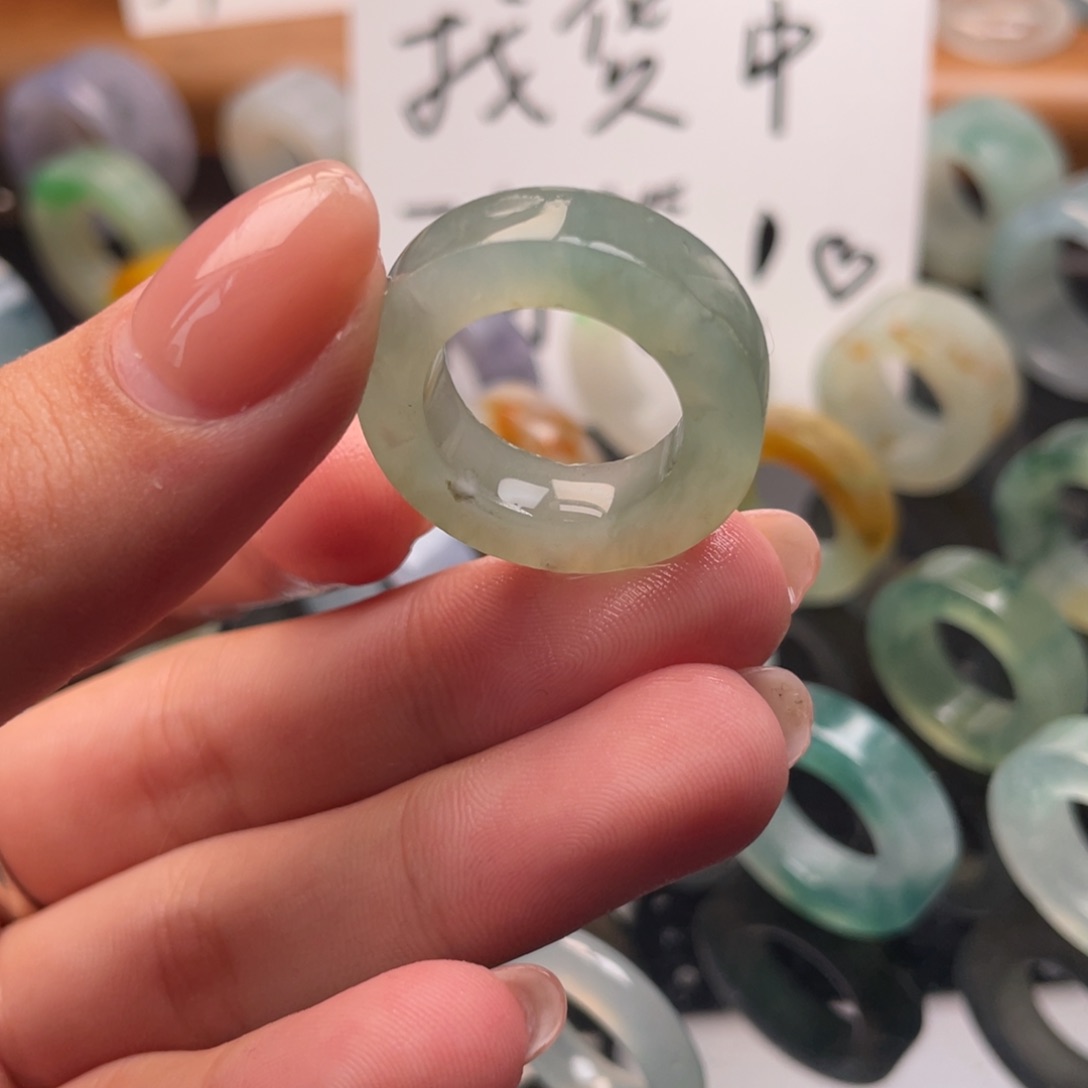 未镶嵌定制翡翠戒指